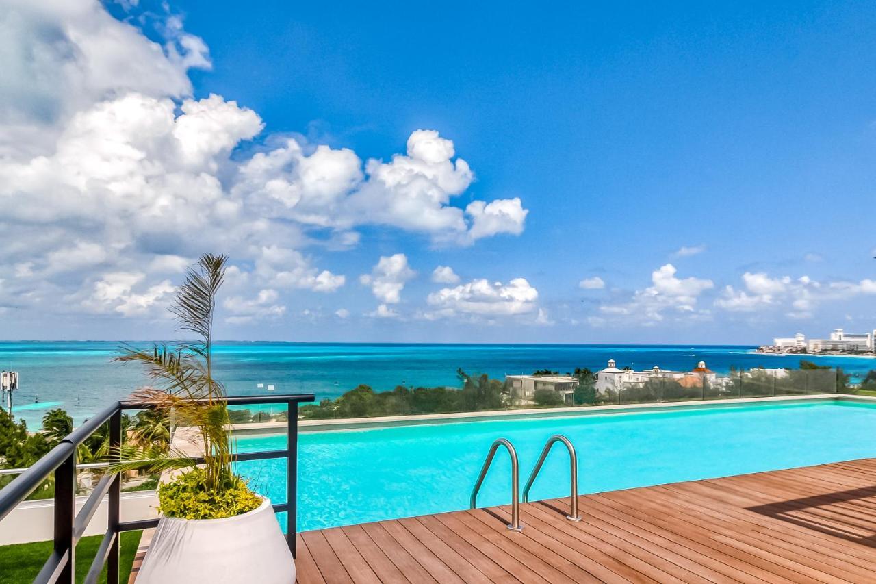 Blue Sky At Takh 503 Cancún